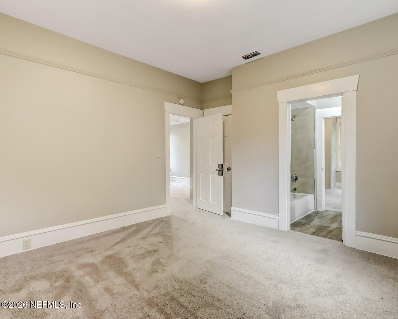 4325 Springfield Boulevard Jacksonville, FL 32206 - Photo 22 of 33 a view of an empty room