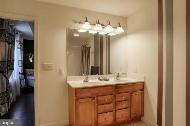 $2,300 | 5 Vista Circle, Lemoyne, PA 17043