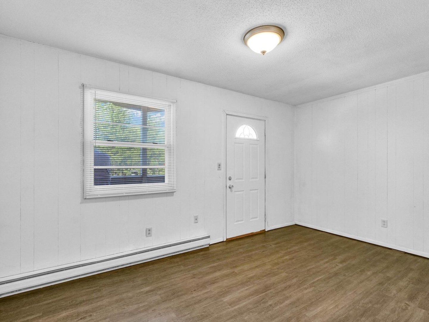1942 County Road 3000 North Rantoul, IL 61866 - Photo 11 of 18