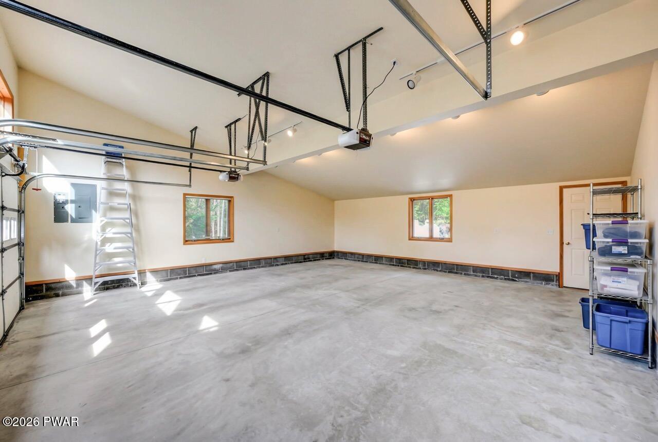 804 Ranch Court Hawley, PA 18428 - Photo 44 of 111