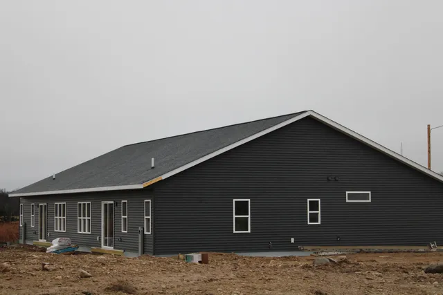 $335,000 | 1352 Kettle Drive, Kewaskum, WI 53040