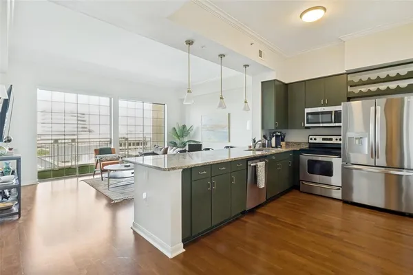 $315,000 | 3225 Turtle Creek Boulevard, Unit 1134, Dallas, TX 75219