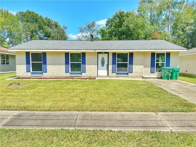 $1,700 | Undisclosed Address, Slidell, LA 70458