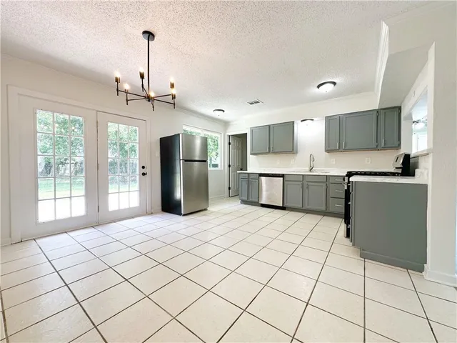 $1,700 | Undisclosed Address, Slidell, LA 70458