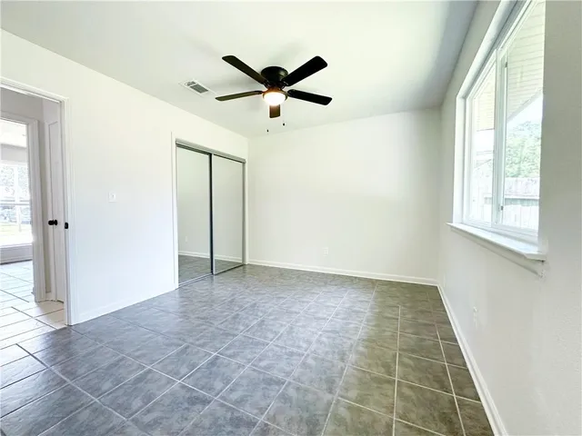 $1,700 | Undisclosed Address, Slidell, LA 70458