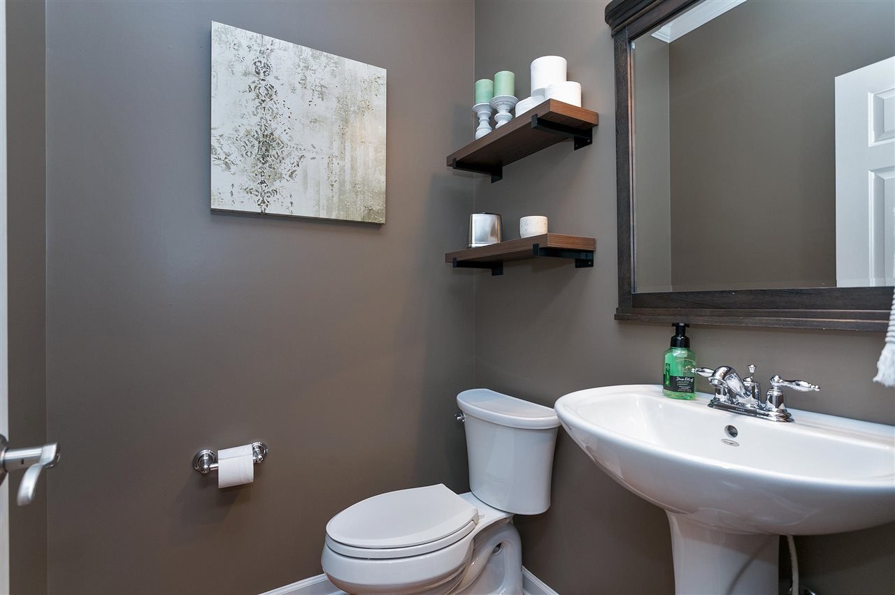 3511 Edgemont Drive Raleigh, NC 27612 - Photo 15 of 30 Powder Room