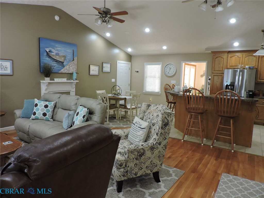 869 Ebenezer Church Road Cobbs Creek, VA 23035 - Photo 7 of 25 Open Loiving Area