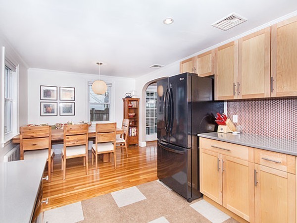 66 Margaret Road Newton, MA 02461 - Photo 4 of 18