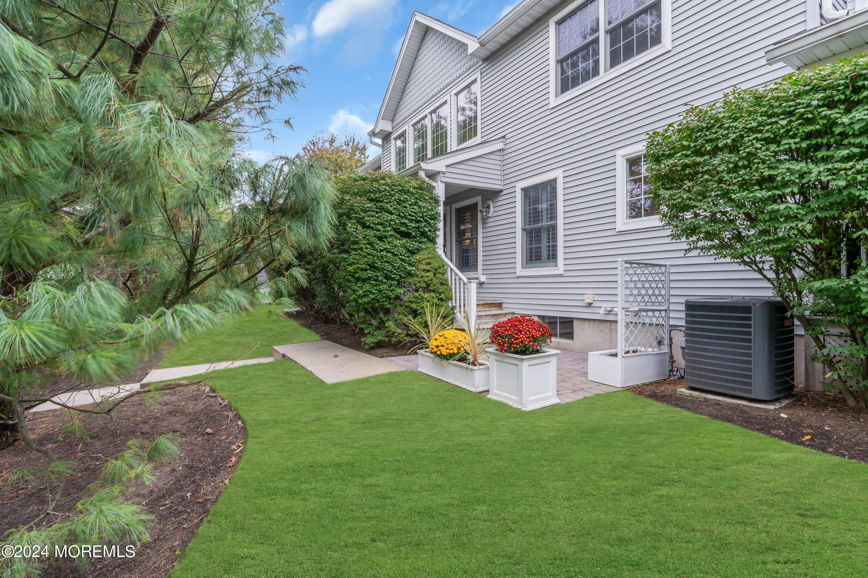 5 Oceanside Court Spring Lake Heights, NJ 07762 - Photo 38 of 40 Rear Exterior