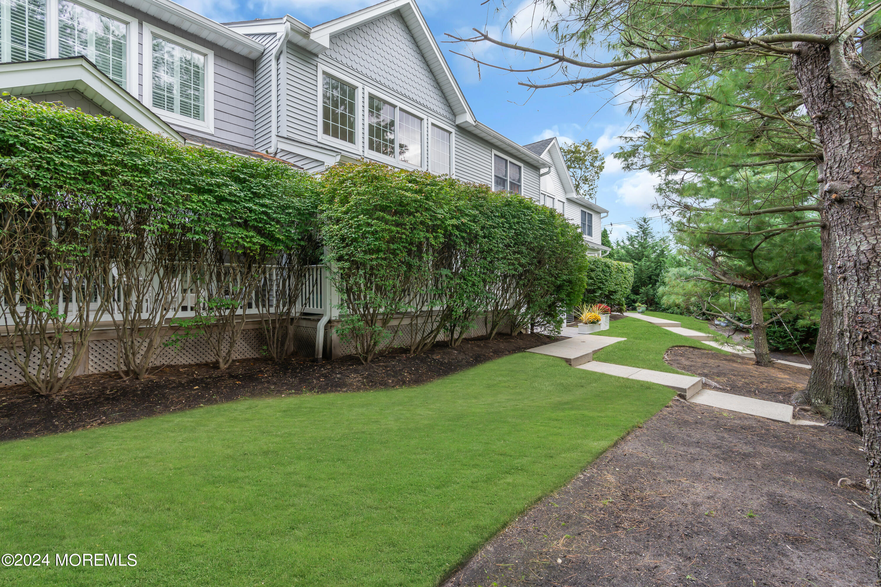 5 Oceanside Court Spring Lake Heights, NJ 07762 - Photo 39 of 40 dsc09174-1_787