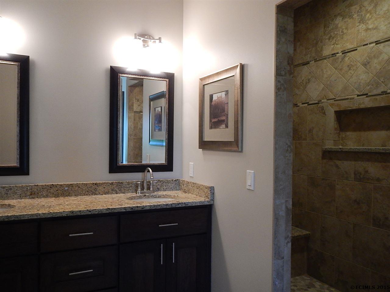 2248 Antler Ridge Drive Dubuque, IA 52002 - Photo 12 of 16 Gallery Image 12