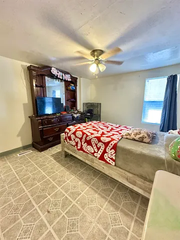 $190,000 | 221 Woodville Highway, Crawfordville, FL 32327