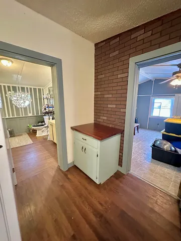 $190,000 | 221 Woodville Highway, Crawfordville, FL 32327