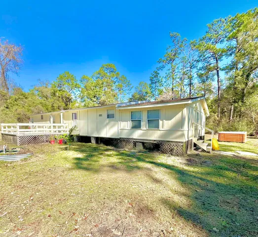 $190,000 | 221 Woodville Highway, Crawfordville, FL 32327
