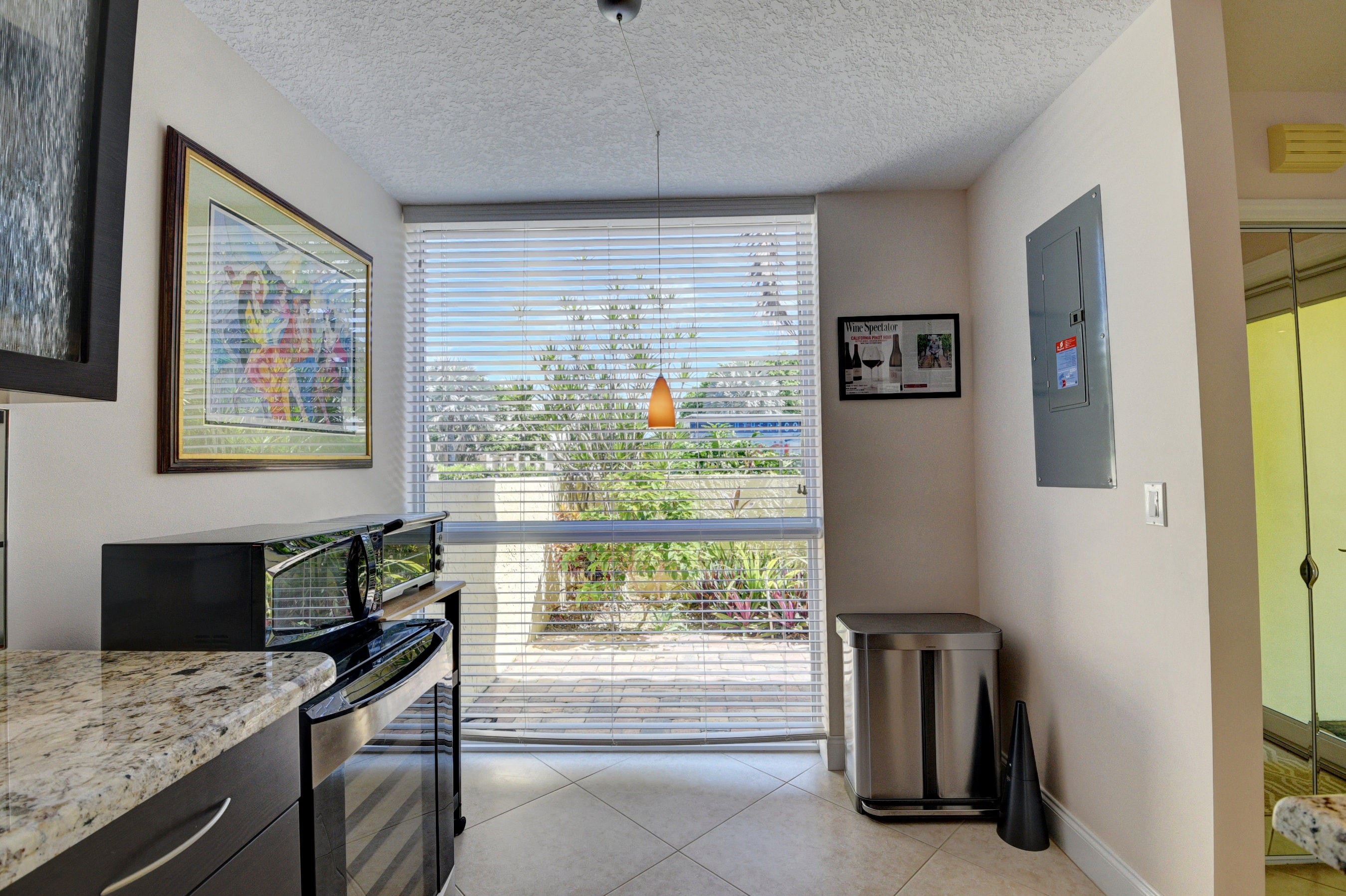 780 Jeffery Street, Unit 1 Boca Raton, FL 33487 - Photo 12 of 53 DSC_4320_1_2_3_4