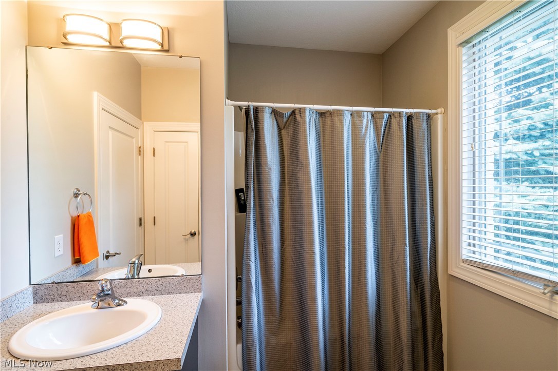 7737 Peck Road Ravenna, OH 44266 - Photo 28 of 35 Gallery Image 28