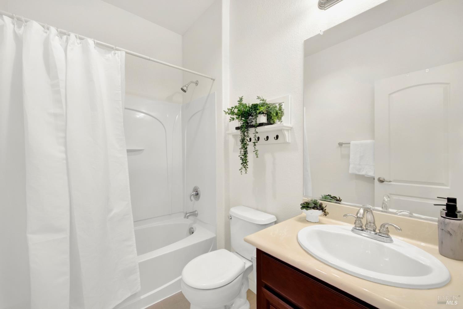 7004 Alder Creek Road Vallejo, CA 94591 - Photo 38 of 68