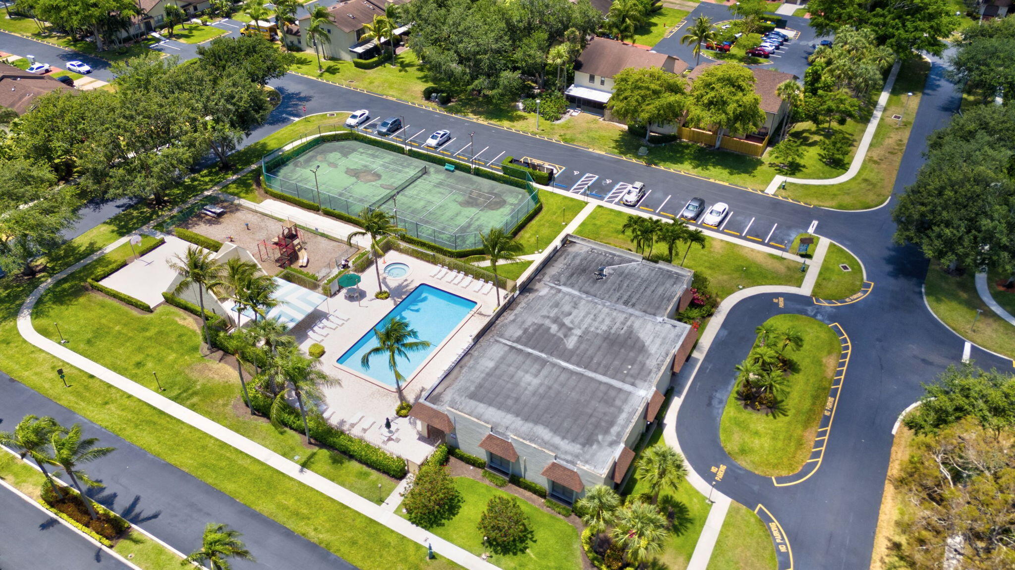 23359 Southwest 55th Way, Unit E Boca Raton, FL 33433 - Photo 35 of 41 Ammenities aerial view