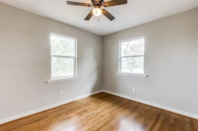 $2,500 | 3232 Farm To Market Road 1181, Ennis, TX 75119