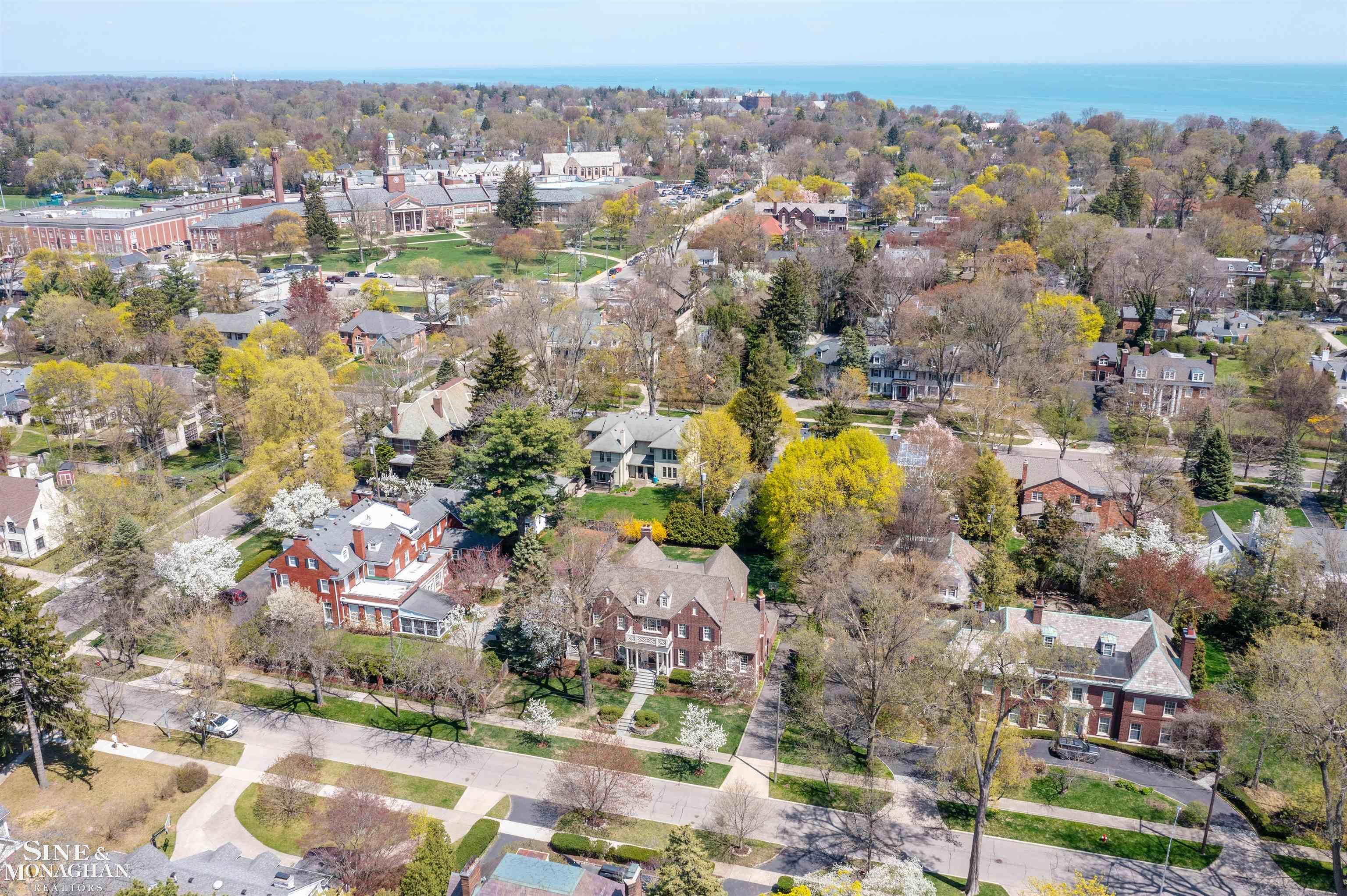 344 Washington Road Grosse Pointe, MI 48230 - Photo 70 of 74 50172790-c3a3a865-015d-4b7b-a89e-3619c4660e7f.JPG