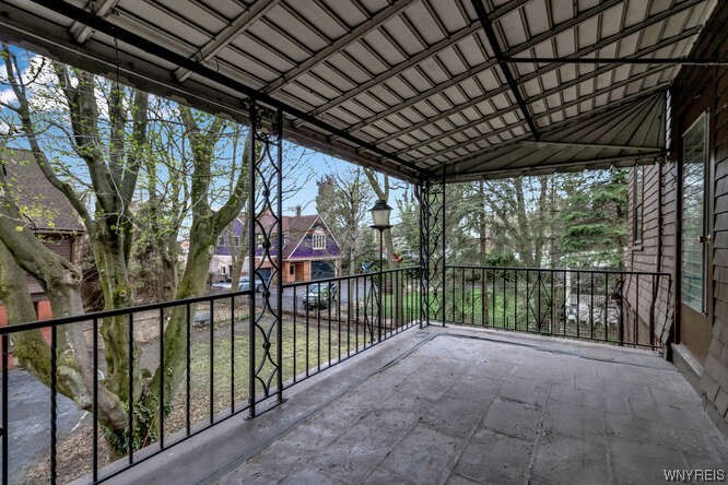 405 & 405 R Linwood Avenue Buffalo, NY 14209 - Photo 31 of 34