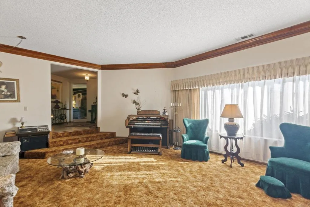 3414 Royal Road Vista, CA 92084 - Photo 21 of 48 Gallery Image 21
