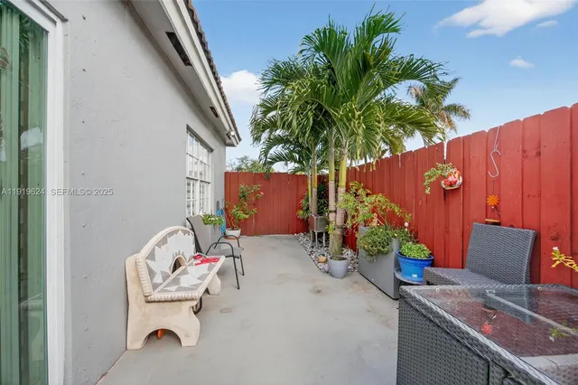 $2,950 | 10101 Southwest 162nd Court, Miami, FL 33196