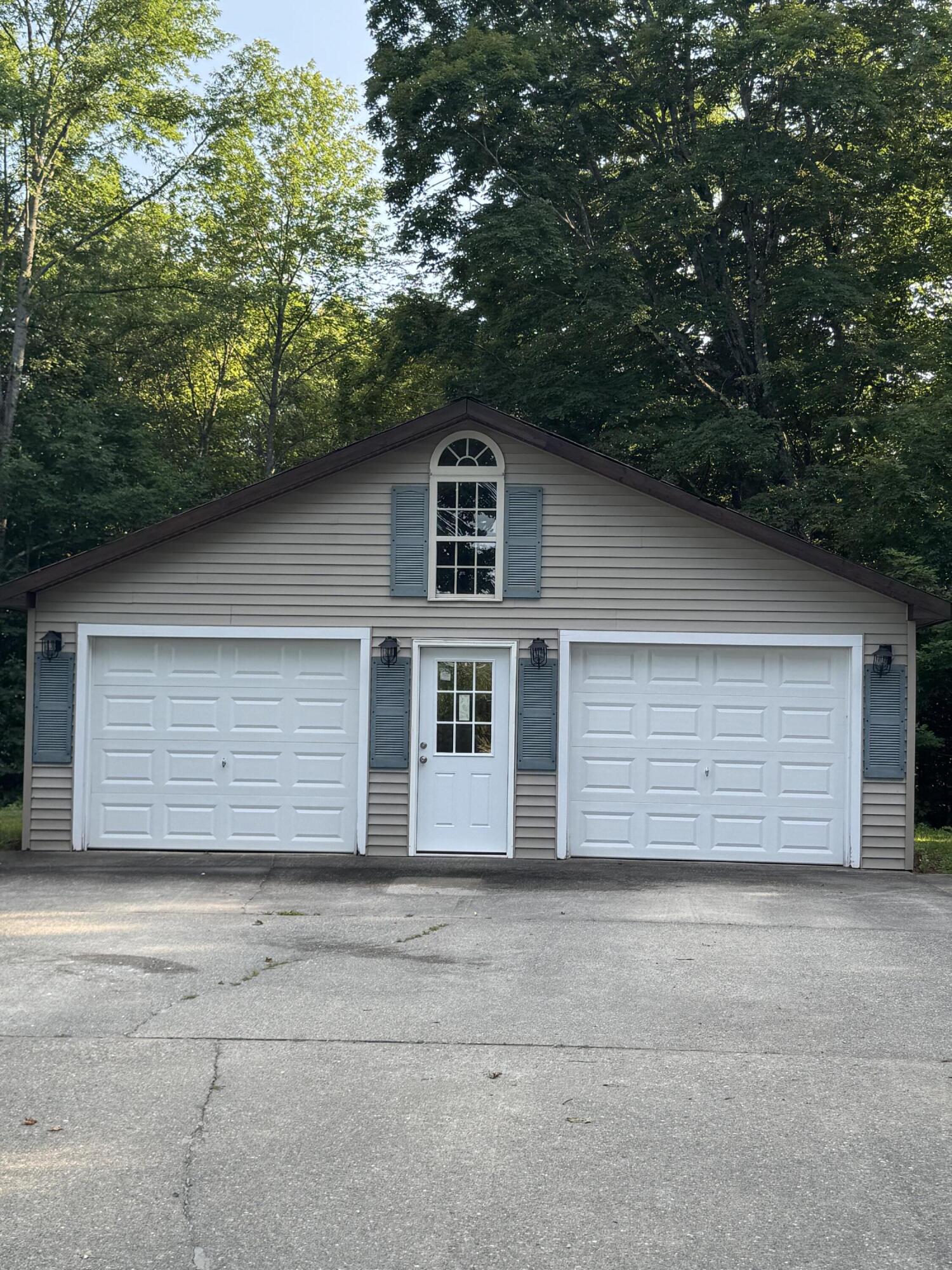 62 Norton Road Livermore, ME 04253 - Photo 3 of 24 IMG_0502