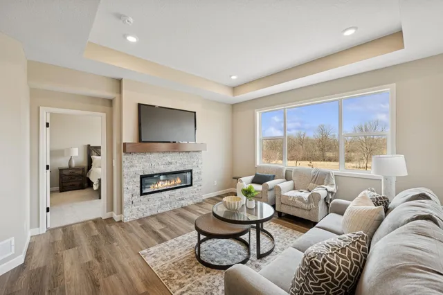 $494,900 | 7865 Kettering Creek, Greenfield, MN 55373