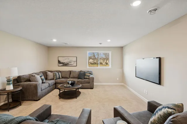 $494,900 | 7865 Kettering Creek, Greenfield, MN 55373