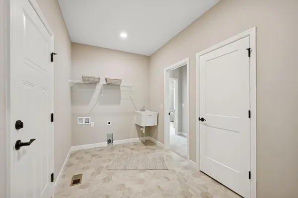 $489,900 | 7865 Kettering Creek, Greenfield, MN 55373
