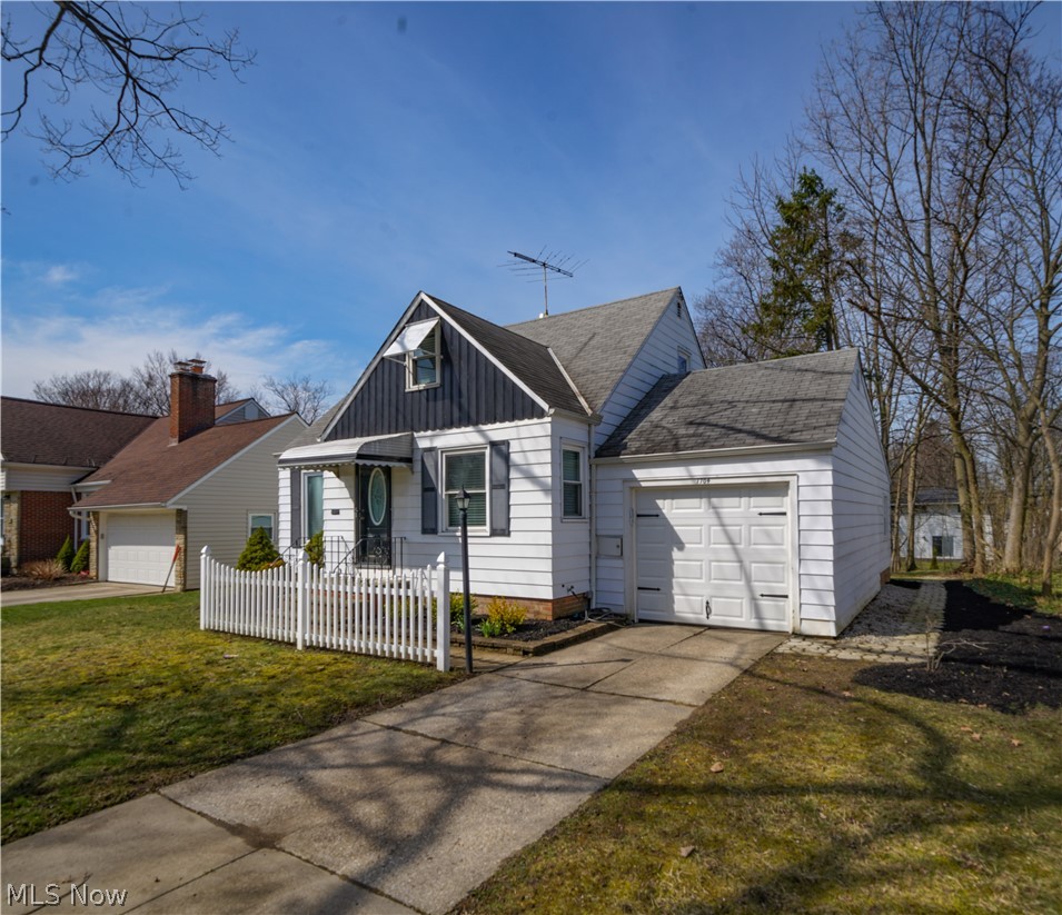 1704 Winchester Road Lyndhurst, OH 44124 - Photo 1 of 13
