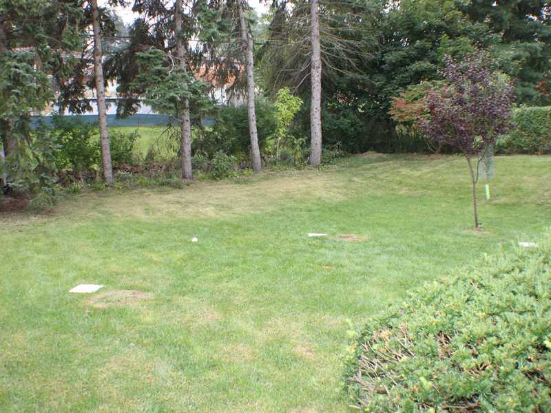 1010 Connor Road Mt. Lebanon, PA 15234 - Photo 20 of 24 Yard/Garden. The large back yard makes it a great place for any type of recreation and/or pet area.