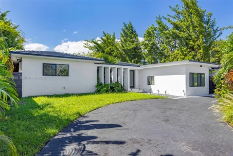 $15,000 | 8220 Hawthorne Avenue, Miami Beach, FL 33141