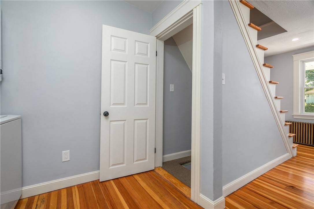 4096 Mendon Road Cumberland, RI 02864 - Photo 24 of 32