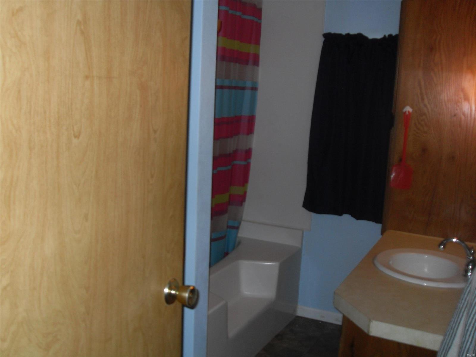 20928 Meadow View Road Highland, IL 62249 - Photo 13 of 24