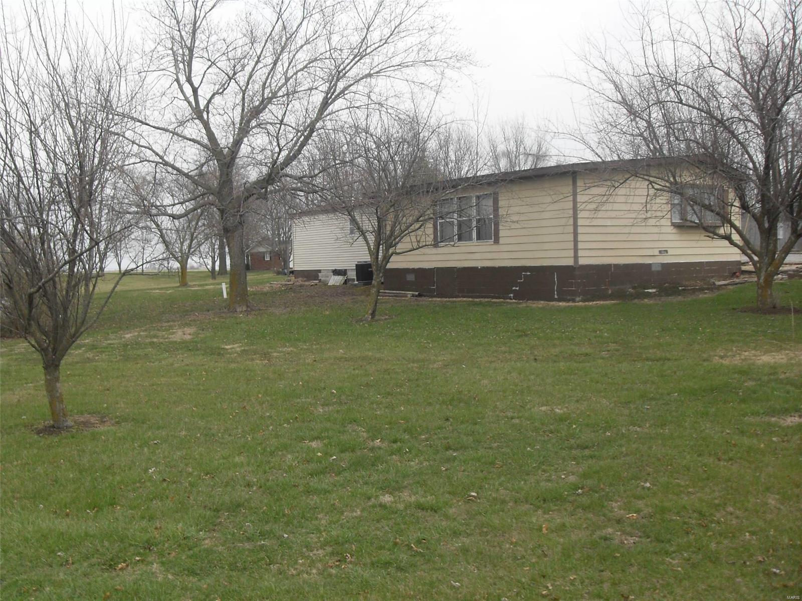 20928 Meadow View Road Highland, IL 62249 - Photo 24 of 24
