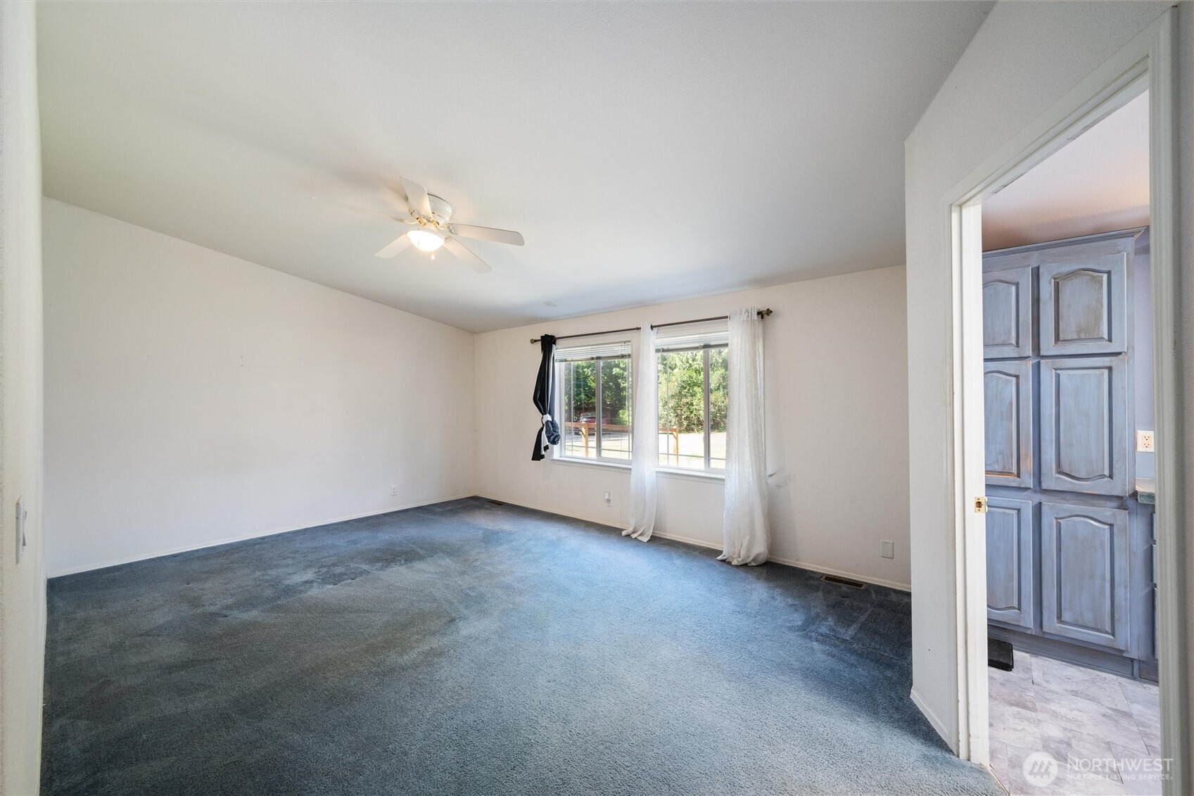 1215 East Smith Road Bellingham, WA 98226 - Photo 14 of 40 Gallery Image 14