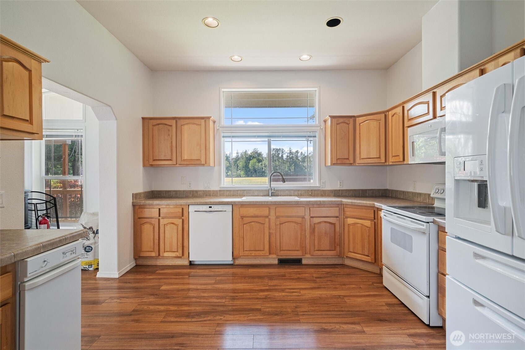 1215 East Smith Road Bellingham, WA 98226 - Photo 10 of 40 Gallery Image 10