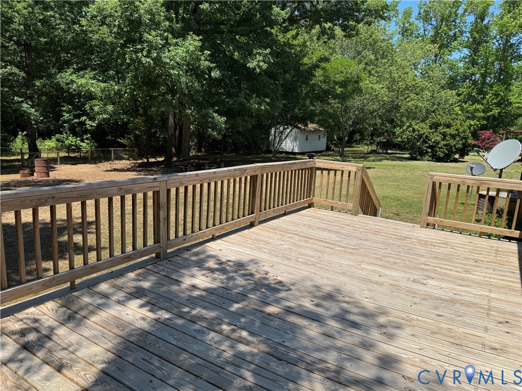 371 Horseshoe Road Jarratt, VA 23867 - Photo 5 of 21 a view of balcony and deck