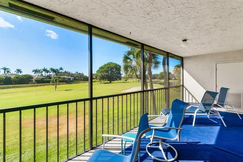 $325,000 | 5120 Golfview Court, Unit 1722, Delray Beach, FL 33484