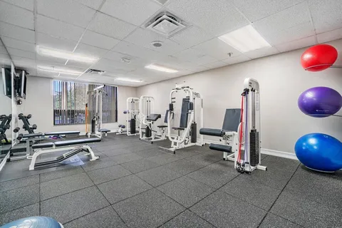 $325,000 | 5120 Golfview Court, Unit 1722, Delray Beach, FL 33484