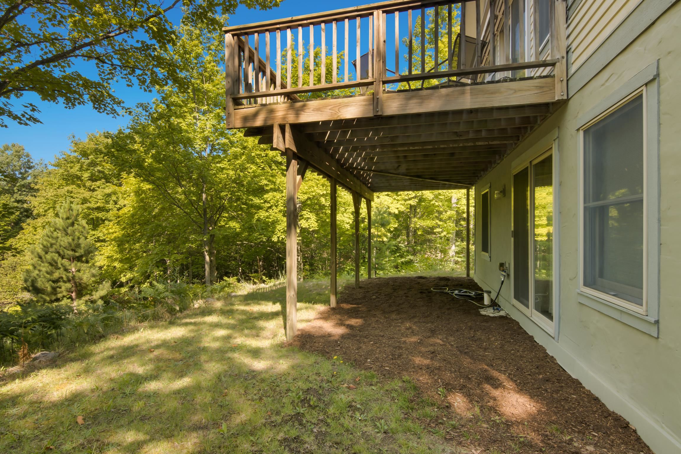 10185 South Fritz Road Maple City, MI 49664 - Photo 46 of 50 1937371-88be41e1-6b82-427b-9c73-42a29265f32d.JPG