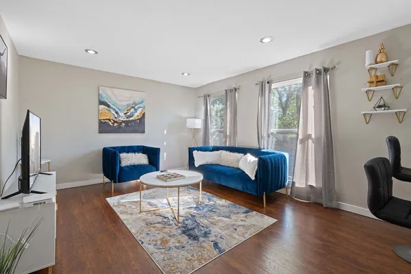 $2,000 | 1906 Valley Hill Circle, Unit A, Austin, TX 78741