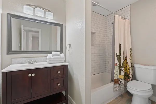 $2,000 | 1906 Valley Hill Circle, Unit A, Austin, TX 78741