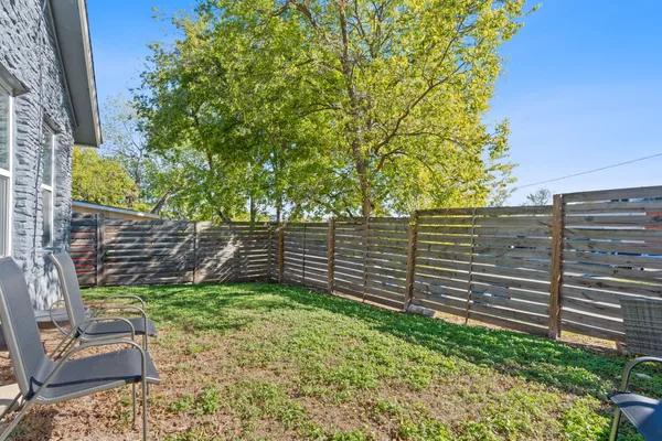 $2,000 | 1906 Valley Hill Circle, Unit A, Austin, TX 78741