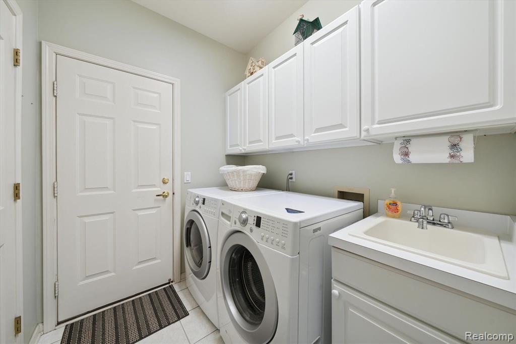 1424 Copper Circle, Unit 10 Rochester, MI 48306 - Photo 19 of 22 Gallery Image 19