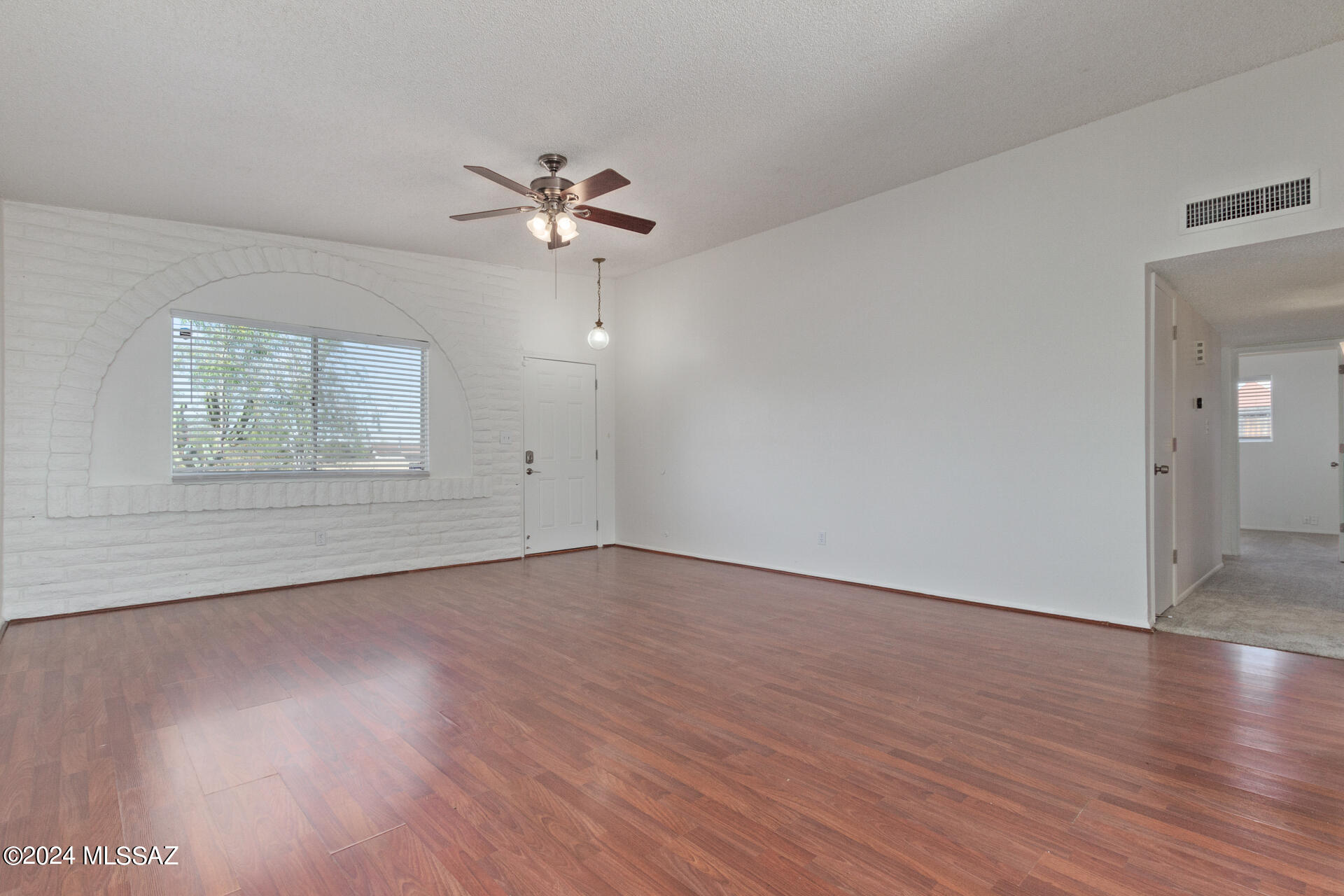 4125 West Massingale Road Tucson, AZ 85741 - Photo 5 of 18 Gallery Image 5