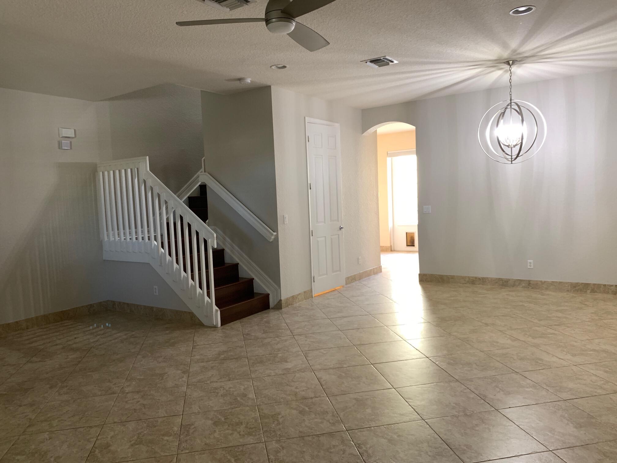 147 Mulligan Place Jupiter, FL 33458 - Photo 2 of 12 image4