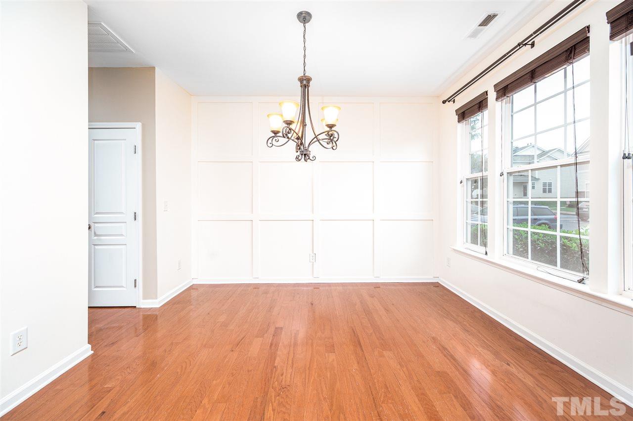7856 Silverthread Lane Raleigh, NC 27617 - Photo 3 of 24